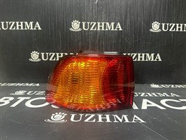Стоп сигнал Toyota SXM10 L 44-28 L-1