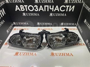 Фара Toyota Ipsum SXM10 99-01г R 配黄角灯 4425R