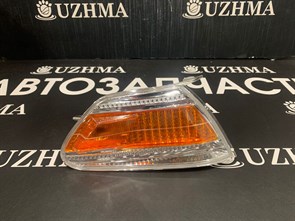 Габаритный огонь Toyota MARKII GX100 R 22252-1